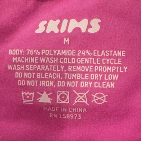 (Sold) Skims Fits Everybody Super Cropped T Shirt Neon Orchid Pink Size Medium - Picture 4 of 5